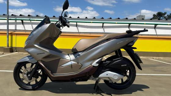 HONDA PCX DLX HONDA PCX DLX